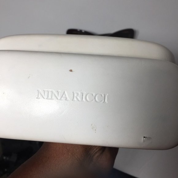 Nina Ricci Sunglasses - Picture 6 of 6